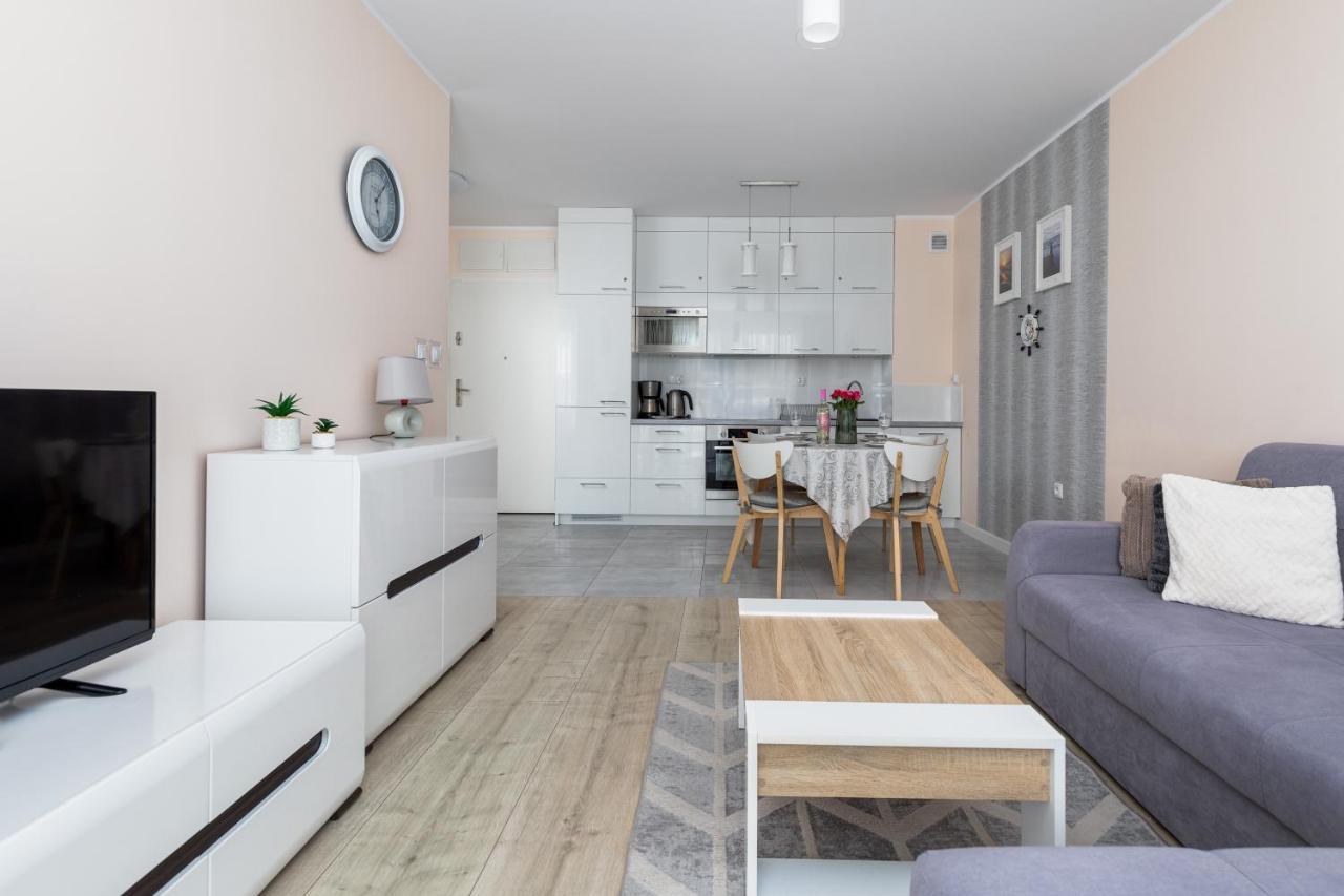 شقة كولوبرزيغ  في Blizej Morza II Apartament Z Garazem By Renters المظهر الخارجي الصورة