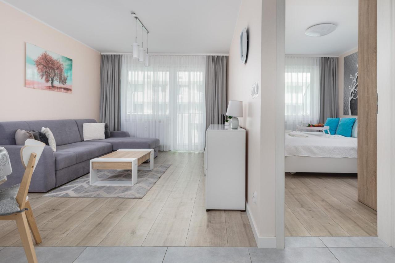 شقة كولوبرزيغ  في Blizej Morza II Apartament Z Garazem By Renters المظهر الخارجي الصورة
