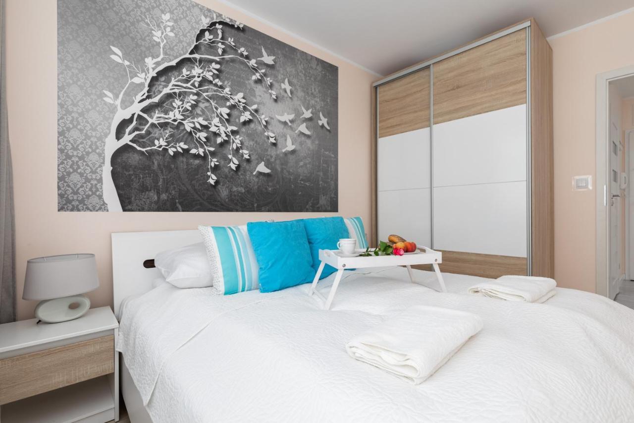 شقة كولوبرزيغ  في Blizej Morza II Apartament Z Garazem By Renters المظهر الخارجي الصورة