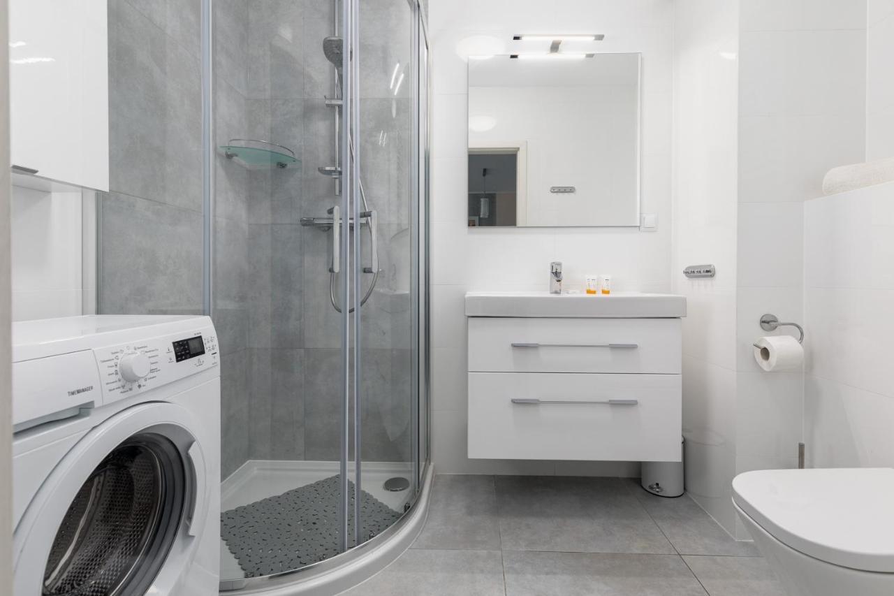 شقة كولوبرزيغ  في Blizej Morza II Apartament Z Garazem By Renters المظهر الخارجي الصورة