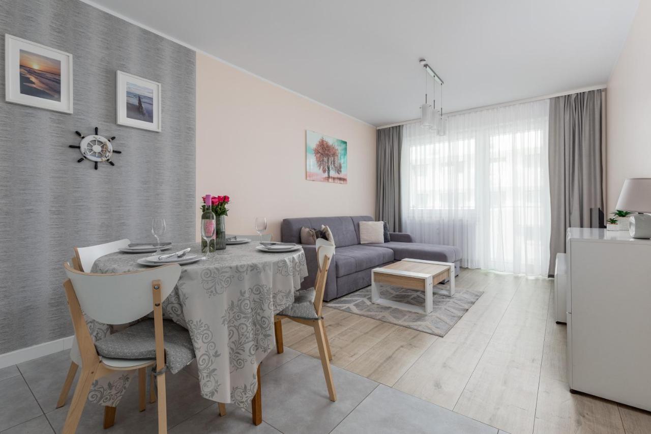 شقة كولوبرزيغ  في Blizej Morza II Apartament Z Garazem By Renters المظهر الخارجي الصورة